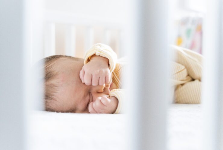 Porte-bébé : tout savoir sur le portage physiologique