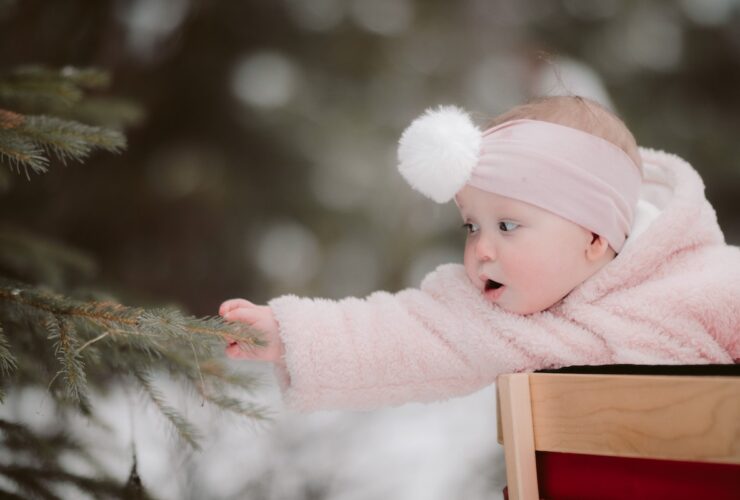 Comment habiller son bébé selon les saisons ?